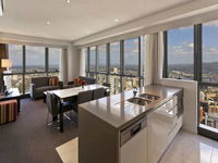 Meriton Serviced Apartments - Adelaide Street - Northern Rivers Accommodation