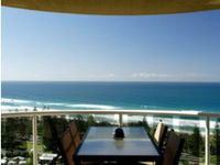 Oscar on Main Resort - Accommodation Gold Coast