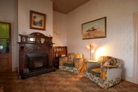 Sarah Jane Cottage - Accommodation Perth