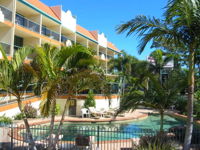 Shelly Bay Resort - Accommodation Directory