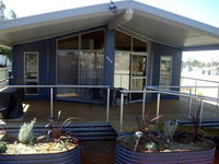 The Real McCoy Holiday Accommodation - Accommodation Broken Hill