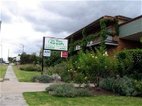 The Vines Motel  Cottages - Townsville Tourism