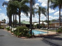Town  Country Motor Inn Tamworth - Broome Tourism