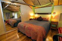 Witches Falls Cottages - Accommodation Airlie Beach