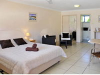 Yamba Twin Pines Motel - Accommodation Airlie Beach