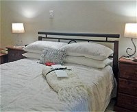 Bromeliad Bed and Breakfast - WA Accommodation