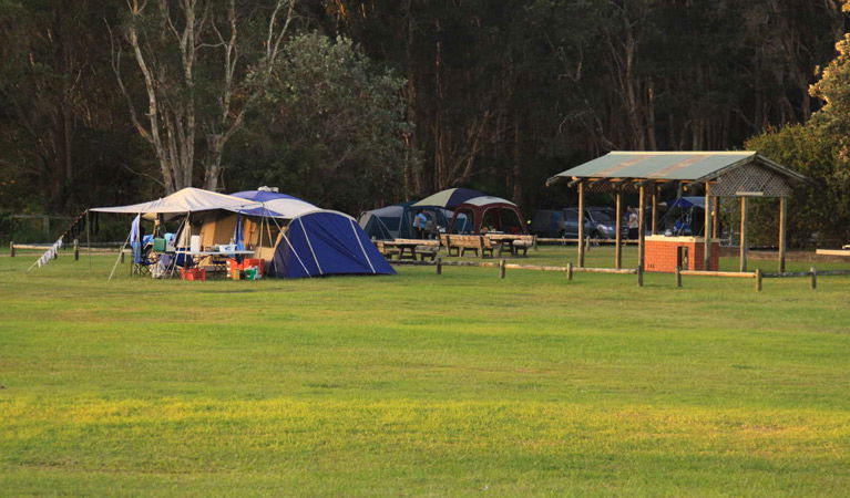 Booti Booti NSW Accommodation Sunshine Coast