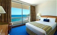 Quality Hotel NOAHS On the Beach - Newcastle - Accommodation in Bendigo