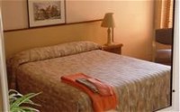 The Commercial Hotel Tumut - Tumut - Accommodation in Surfers Paradise