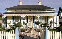 Carrington House - Wagga Wagga Accommodation