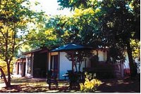 Forest Lodge - Broome Tourism