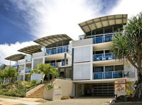 Aqua Promenade Beachfront Apartments - Carnarvon Accommodation