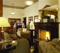 Royal Exchange Hotel - Geraldton Accommodation