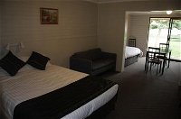 Snowy Mountains Motel - Wagga Wagga Accommodation