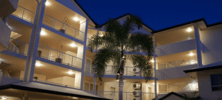 Golden Sands Beachfront Apartment Resort - Lennox Head Accommodation