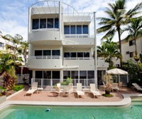 Sunseeker Holiday Apartments - Accommodation Airlie Beach