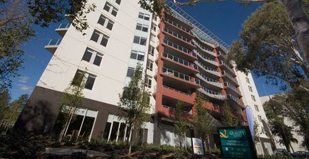 Russell ACT Accommodation in Surfers Paradise