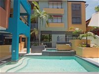 Coolum Beach Resort - St Kilda Accommodation