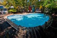Tin Can Bay Motel - Coogee Beach Accommodation