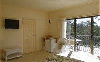 Batemans Bay Manor Bed and Breakfast - Townsville Tourism