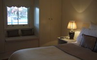 Best Street Bed and Breakfast - - Accommodation in Brisbane