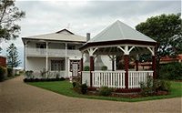 California Manor Bed and Breakfast - - Accommodation Airlie Beach