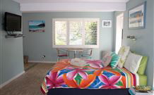 Catalina NSW Accommodation Airlie Beach