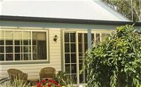 Meadow Cottage - Accommodation Sunshine Coast
