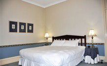 Stockport ACT Accommodation in Surfers Paradise