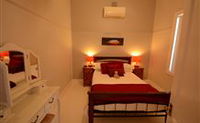 Fabulous Location - Accommodation Adelaide