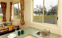 Mavis's Kitchen and Cabins - Port Augusta Accommodation