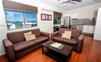 Orion Beach House - Mount Gambier Accommodation