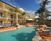 Cairns Queenslander Hotel and Apartments - Accommodation Georgetown