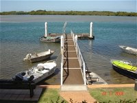 On The River Holiday Apartments - Mackay Tourism