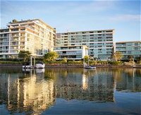 ULTIQA Freshwater Point Resort - Accommodation Brisbane
