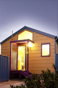 Canberra Studio Q Apartments - Dalby Accommodation