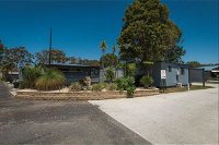 Colonial Holiday Park and Leisure Village - Accommodation Gladstone