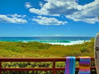 Surfside on Mollymook Beach - Accommodation Adelaide