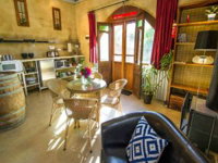 Outback Cellar and Country Cottage - SA Accommodation
