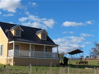 Riverbend Cottage - Accommodation Sunshine Coast