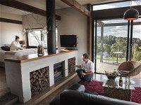 Borrodell Vineyard Accommodation - Redcliffe Tourism