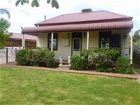 Country Cottages BB - Accommodation Port Hedland