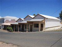Carmines Antiques and Accommodation - Broome Tourism