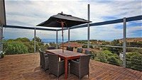Coral Sands Seaview Beach House - Accommodation Sydney