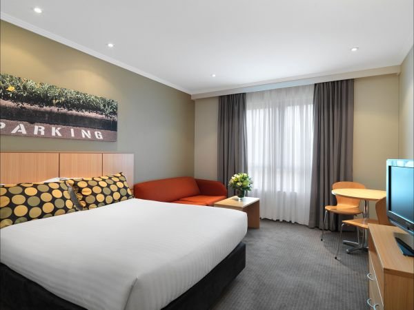 Blenheim Road NSW Accommodation in Surfers Paradise