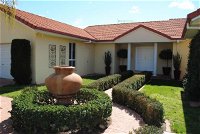 Casa Pizzini Bed and Breakfast - Accommodation Gladstone
