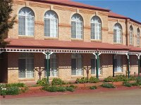 Heritage Motor Inn Goulburn - Broome Tourism