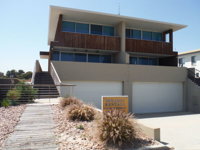 Relax At Tipara - Phillip Island Accommodation