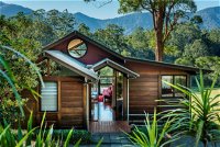 Promised Land Retreat - Accommodation Mount Tamborine