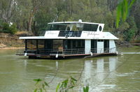Murray River Houseboats - Mackay Tourism